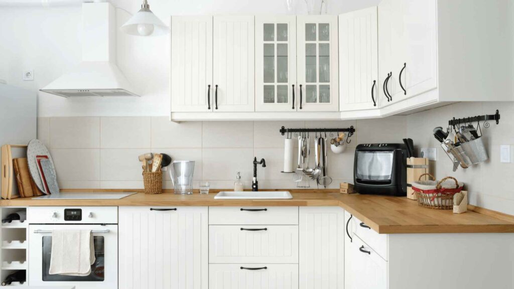 Tips For Choosing The Right Kitchen Cabinets For Your Home